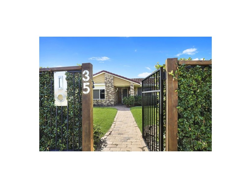 35 Cassowary Street, Aroona QLD 4551