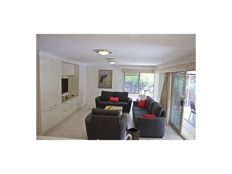 40 Gallery Place, Little Mountain QLD 4551