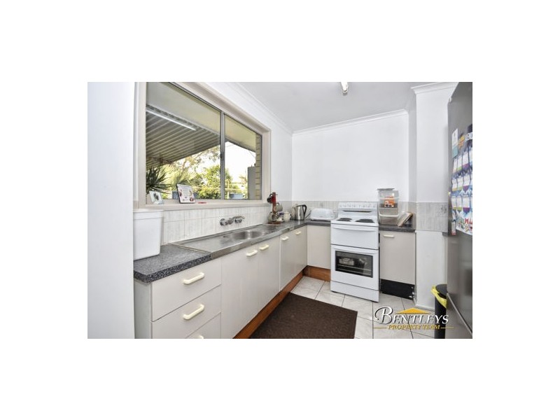 157 Nicklin Way, Warana QLD 4575