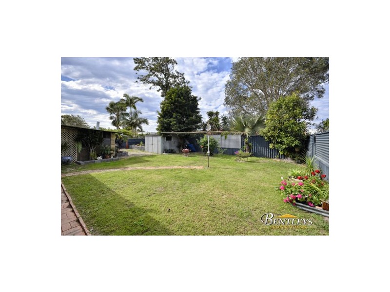 157 Nicklin Way, Warana QLD 4575