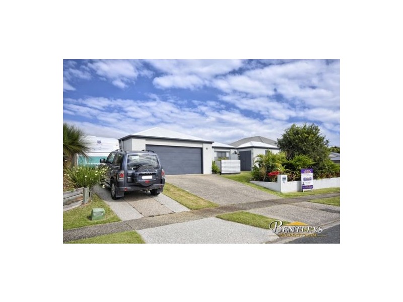 36 Discovery Drive, Little Mountain QLD 4551