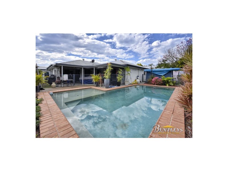 36 Discovery Drive, Little Mountain QLD 4551