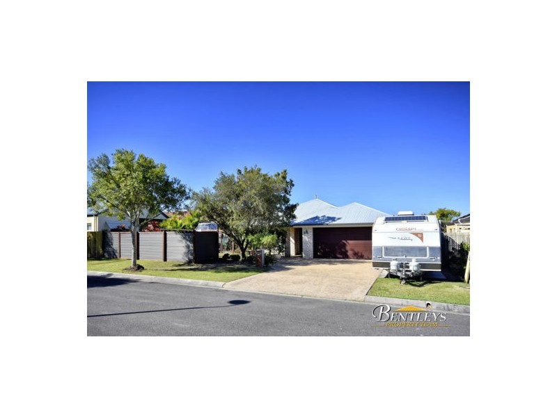 15 MOWBURRA PLACE, Caloundra West QLD 4551