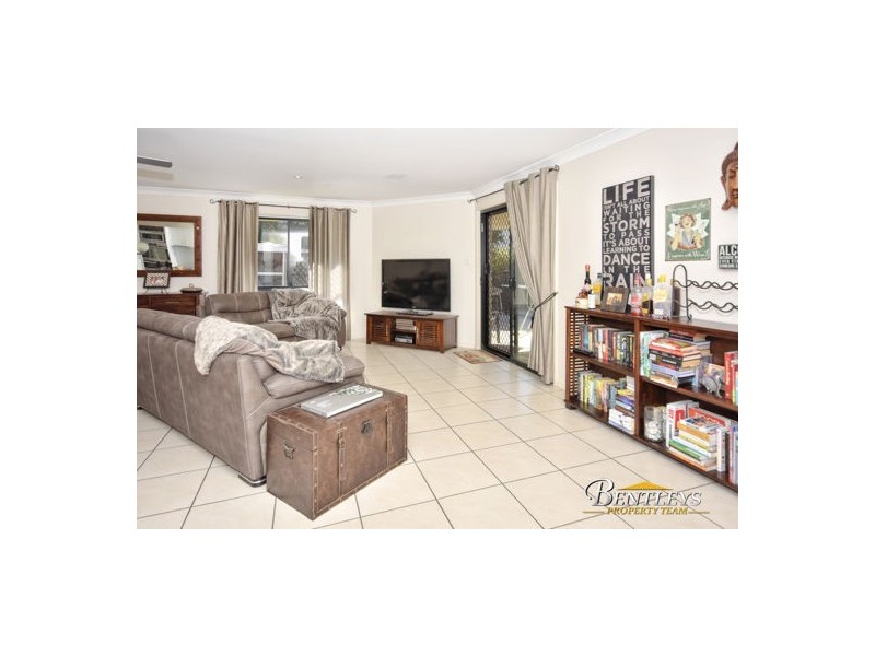 15 MOWBURRA PLACE, Caloundra West QLD 4551
