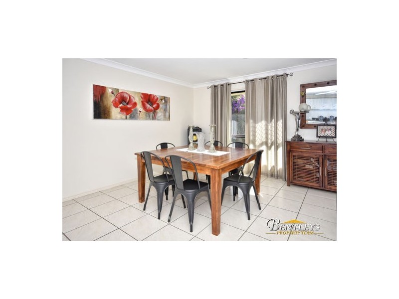 15 MOWBURRA PLACE, Caloundra West QLD 4551