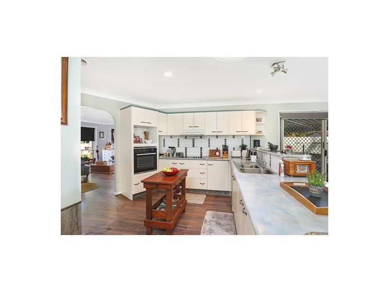 5 Sweetgum Court, Currimundi QLD 4551