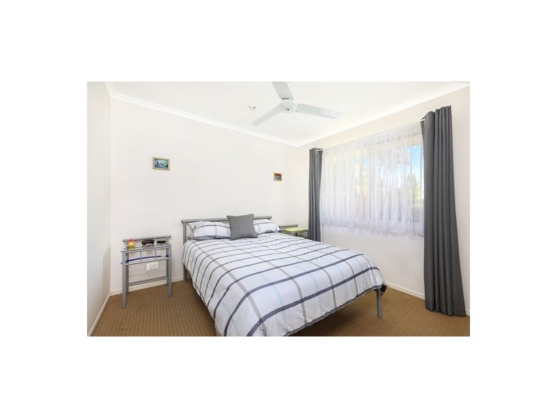 4 Greenvale Court, Little Mountain QLD 4551