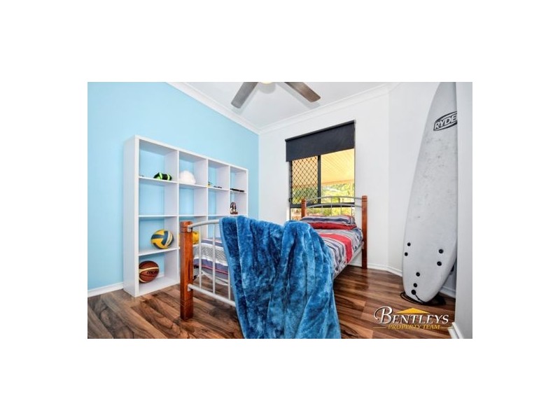 17 Highclare Court, Little Mountain QLD 4551