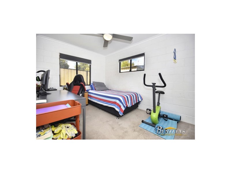 517 Nicklin Way, Wurtulla QLD 4575