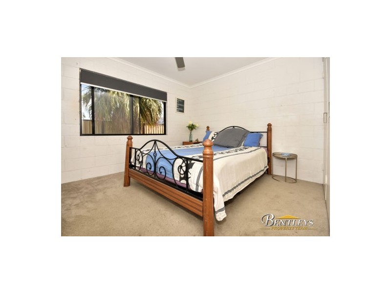 517 Nicklin Way, Wurtulla QLD 4575