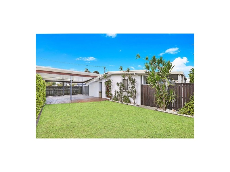 95 Point Cartwright Drive, Buddina QLD 4575
