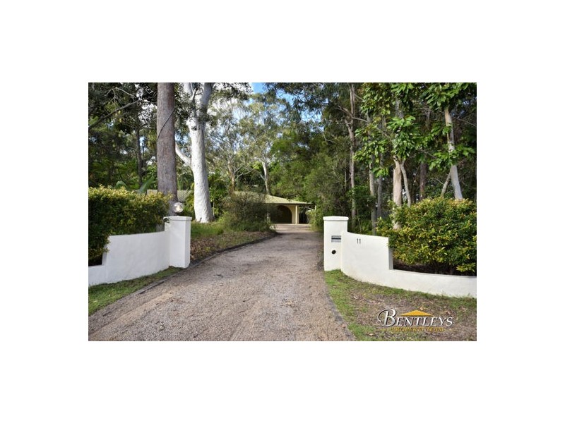 11 Casuarina Drive, Little Mountain QLD 4551