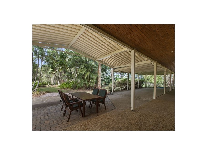 11 Casuarina Drive, Little Mountain QLD 4551