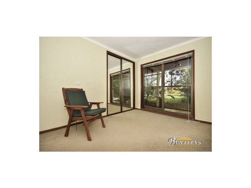 11 Casuarina Drive, Little Mountain QLD 4551