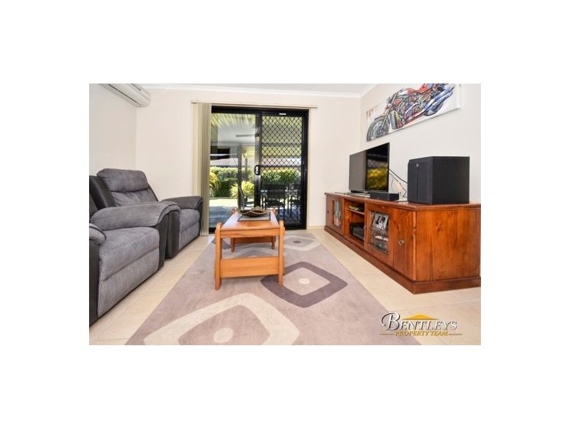 20 Huntley Place, Caloundra West QLD 4551