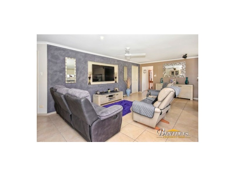 20 Huntley Place, Caloundra West QLD 4551