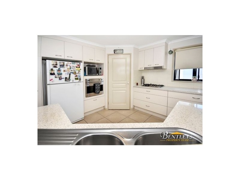 20 Huntley Place, Caloundra West QLD 4551