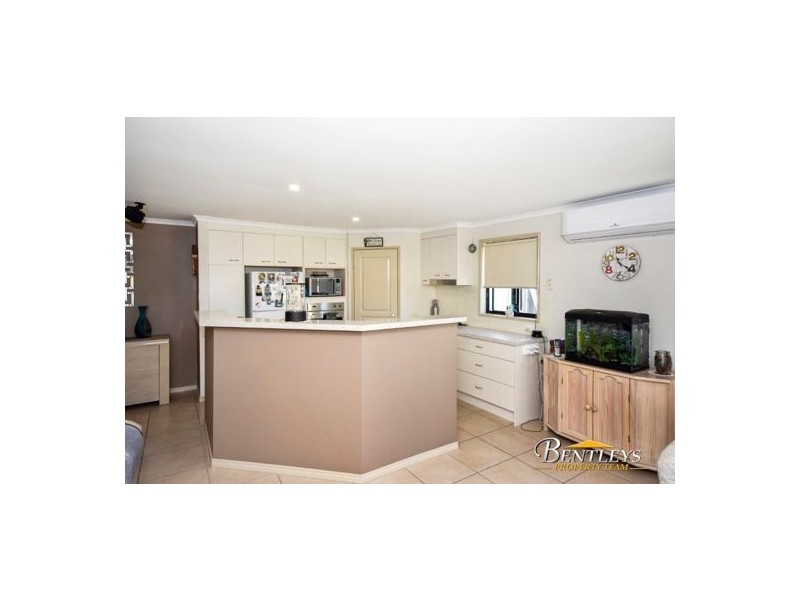 20 Huntley Place, Caloundra West QLD 4551