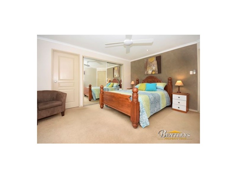 20 Huntley Place, Caloundra West QLD 4551