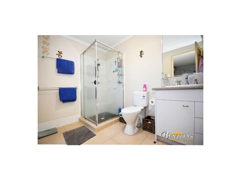 20 Huntley Place, Caloundra West QLD 4551