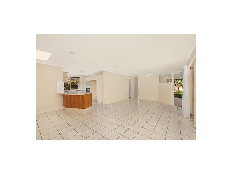 6 Sweetgum Court, Currimundi QLD 4551