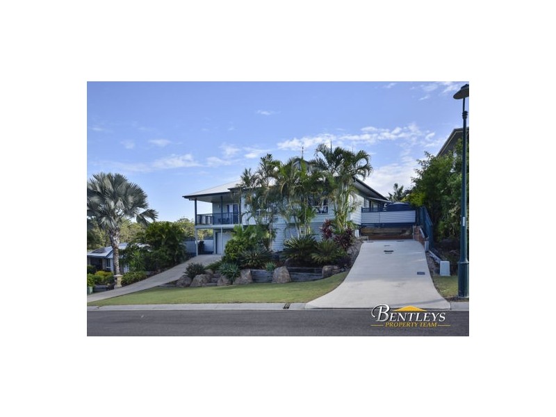14 Allamanda Avenue, Little Mountain QLD 4551