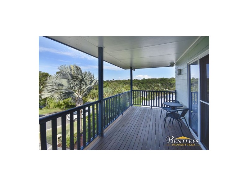 14 Allamanda Avenue, Little Mountain QLD 4551