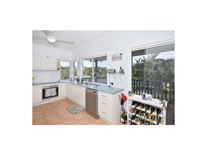 14 Allamanda Avenue, Little Mountain QLD 4551
