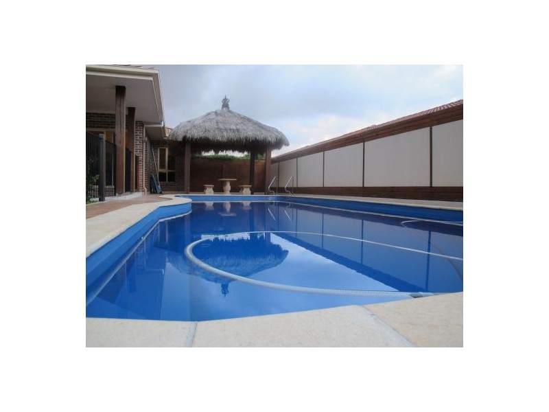 9 Maddock avenue, Mooloolah Valley QLD 4553