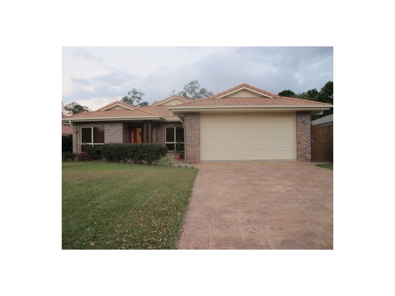 9 Maddock avenue, Mooloolah Valley QLD 4553