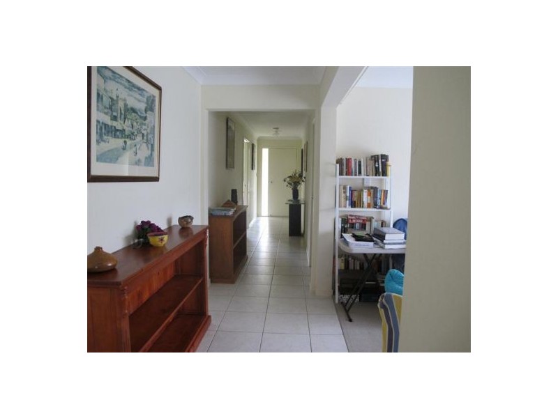 22 Maddock Avenue, Mooloolah Valley QLD 4553