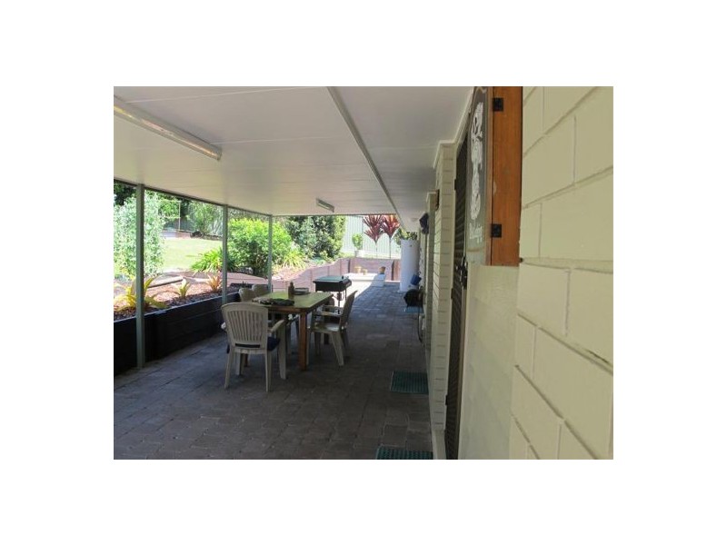 8 Hamilton Close, Mooloolah Valley QLD 4553