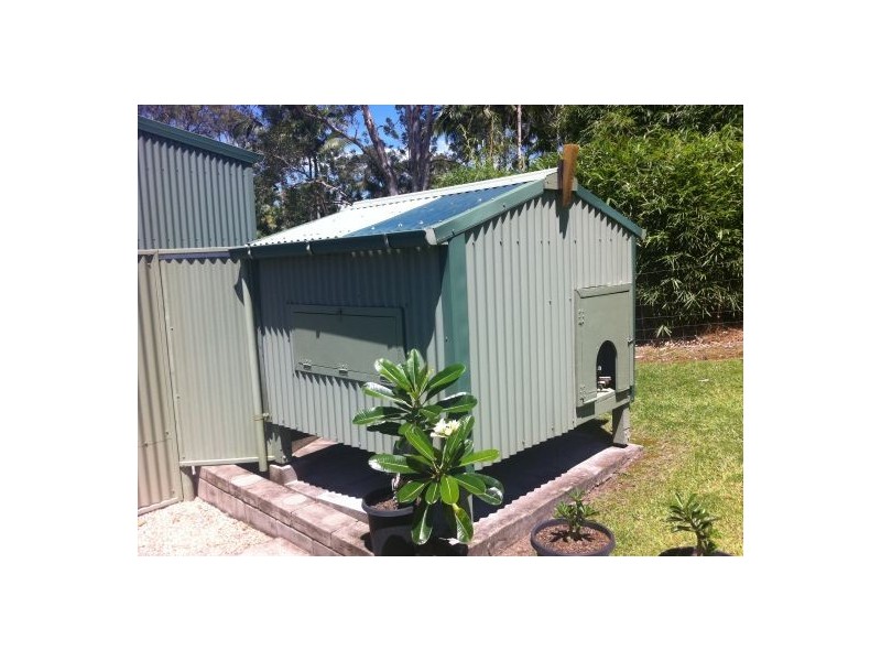 8 Hamilton Close, Mooloolah Valley QLD 4553