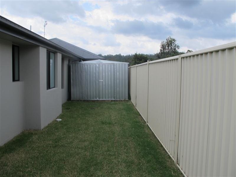 5 Dixon Court, Mooloolah Valley QLD 4553
