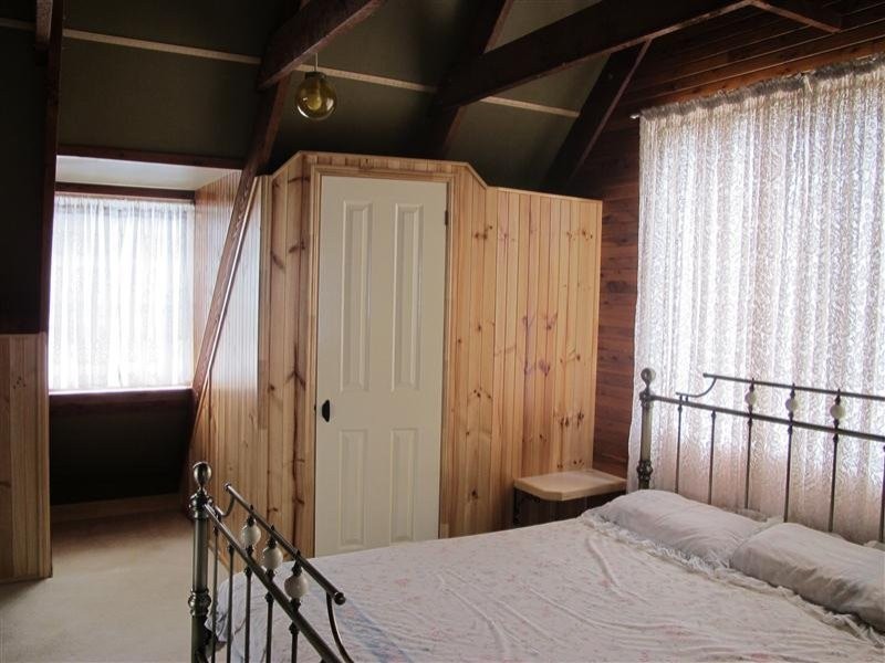 33 Paget Street, Mooloolah Valley QLD 4553