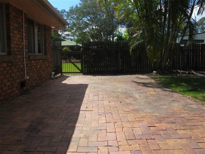 43 Dorson Drive, Mooloolah Valley QLD 4553