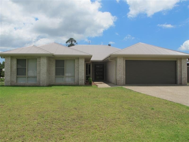 28 Maddock Avenue, Mooloolah Valley QLD 4553