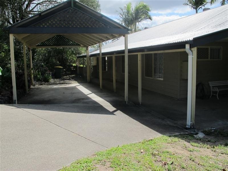 13 Karanne Drive, Mooloolah Valley QLD 4553