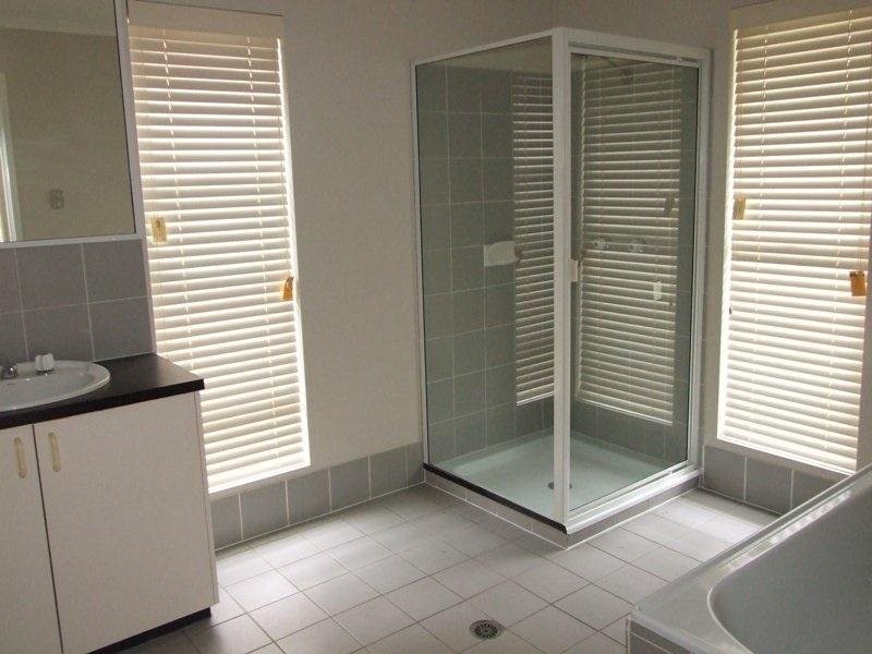 7 Karanne Drive, Mooloolah Valley QLD 4553