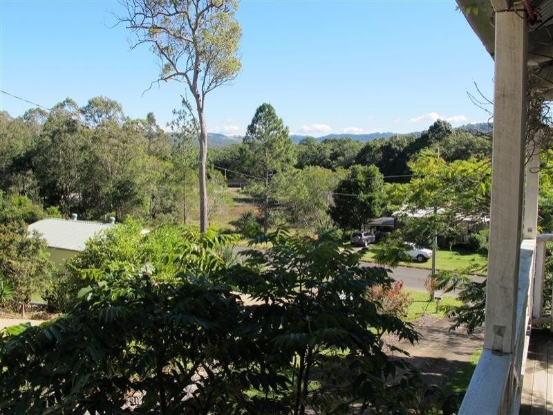 32 Suzen Court, Mooloolah Valley QLD 4553