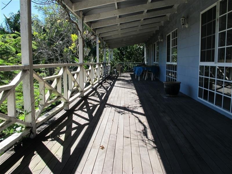 32 Suzen Court, Mooloolah Valley QLD 4553