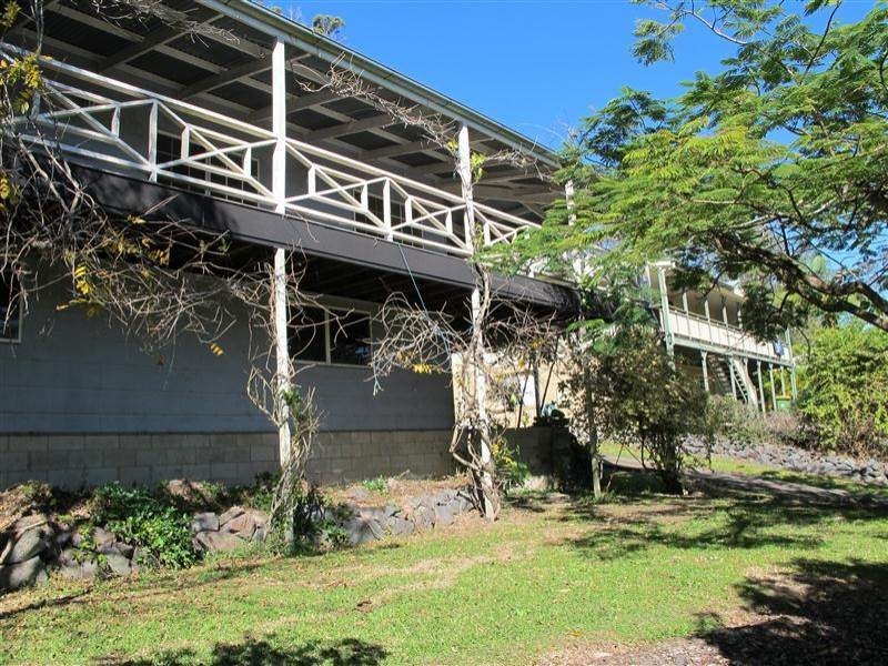 32 Suzen Court, Mooloolah Valley QLD 4553