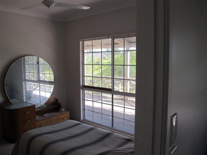 32 Suzen Court, Mooloolah Valley QLD 4553