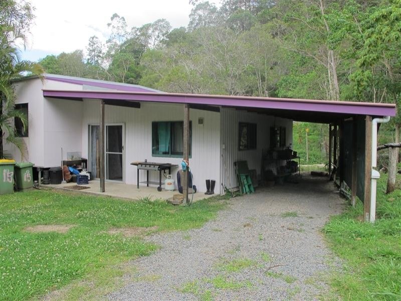 15 Jillian Road Diamond Valley, Mooloolah Valley QLD 4553