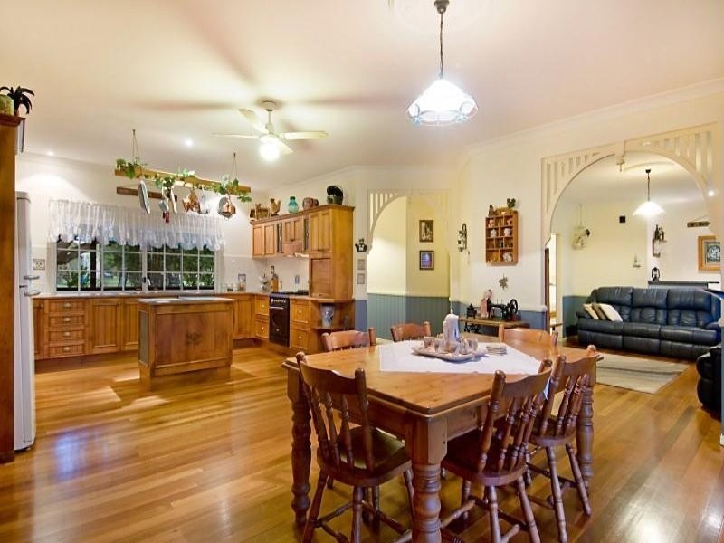 5 Scribble Gum Close, Mooloolah Valley QLD 4553