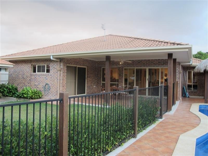 9 MADDOCK AVE, Mooloolah Valley QLD 4553