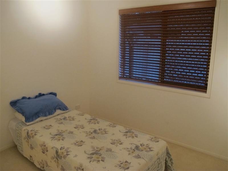 9 MADDOCK AVE, Mooloolah Valley QLD 4553