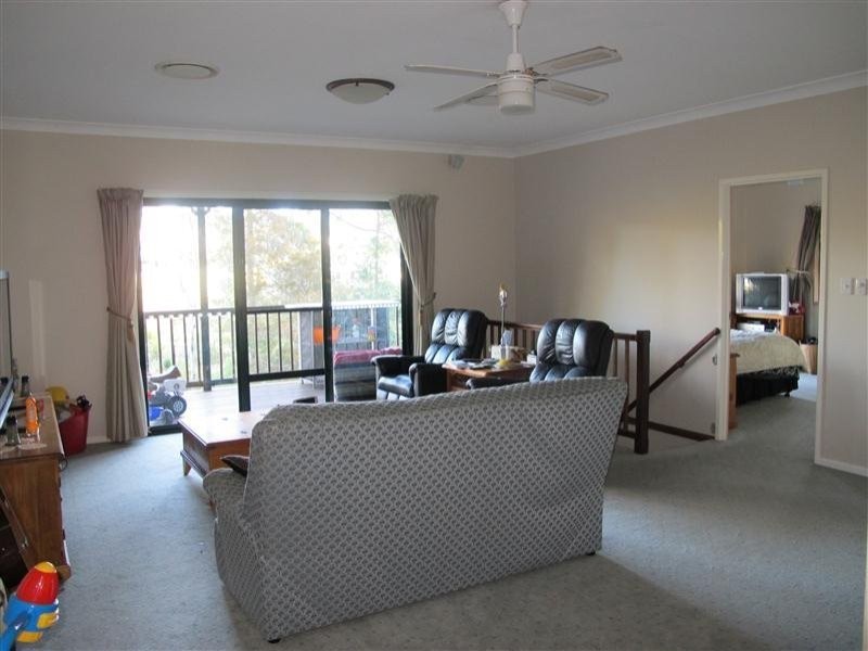17 BRANDENBERG ROAD, Mooloolah Valley QLD 4553
