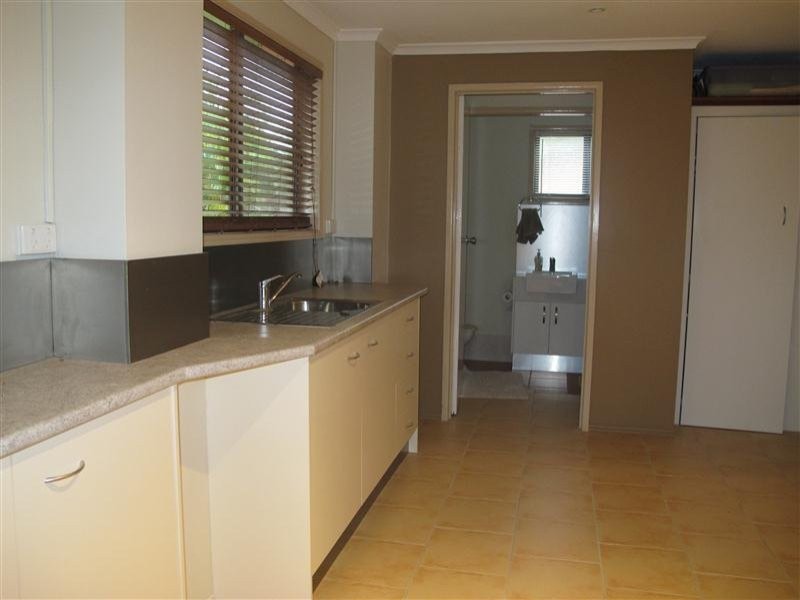 23 DORSON DRIVE, Mooloolah Valley QLD 4553