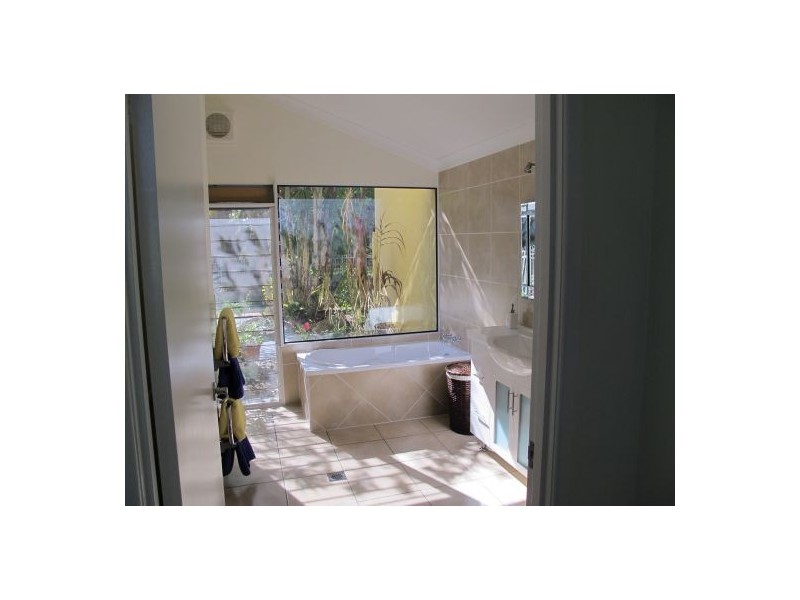 664 GLENVIEW ROAD, Glenview QLD 4553